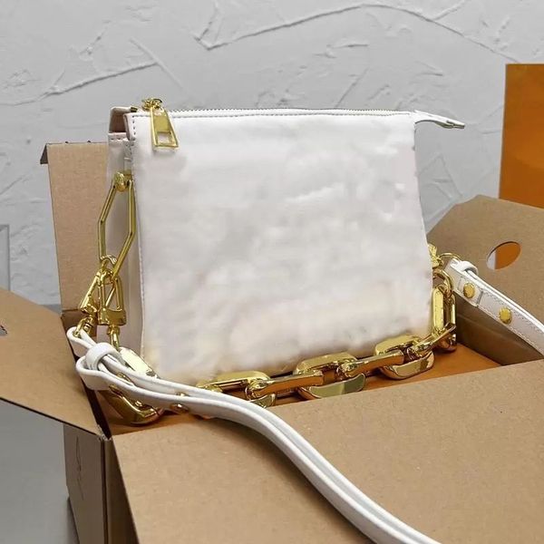 2023 crossbody bag mini handbag purse puffy lambskin leather embossed letter evening clutch bags flap chunky golden chain removable adjustab, Black;red
2023 crossbody bag mini handbag purse puffy lambskin leather embossed letter evening clutch bags flap chunky golden chain removable adjustab, Black;red