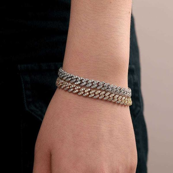 women jewelry iced out 6mm cuban link hip hop style vvs moissanite diamond custom silver miami cuban bracelet
women jewelry iced out 6mm cuban link hip hop style vvs moissanite diamond custom silver miami cuban bracelet