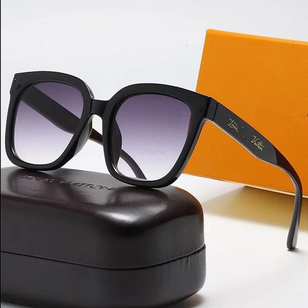 2023 new luxury men designers sun glasses woman classic brand sunglasses outdoor sunshade louiseities mirror viutonities eyewear l1822, White;black
2023 new luxury men designers sun glasses woman classic brand sunglasses outdoor sunshade louiseities mirror viutonities eyewear l1822, White;black