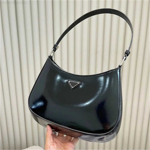 genuine designer hobo tote bag leather underarm bag shoulder bags tote bag luxury for women leather shopper mini totes handbags glossy singl
genuine designer hobo tote bag leather underarm bag shoulder bags tote bag luxury for women leather shopper mini totes handbags glossy singl