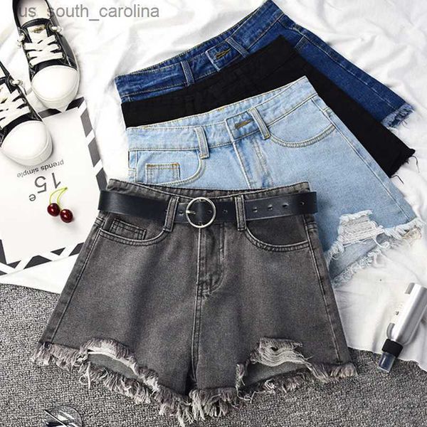 casual 4 colors high waist jeans women's summer new pocket tassel ripped jeans short y2k tassel loose fashion short jeans l230522, White;black
casual 4 colors high waist jeans women's summer new pocket tassel ripped jeans short y2k tassel loose fashion short jeans l230522, White;black