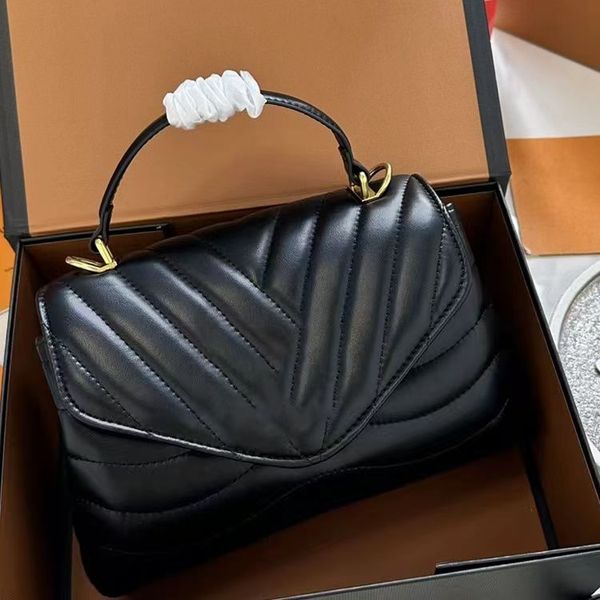 designers shoulder bag new wave chaln bag leather handbags shoulder bags luxury women tote brand classic flower purses crossbody evening bag
designers shoulder bag new wave chaln bag leather handbags shoulder bags luxury women tote brand classic flower purses crossbody evening bag