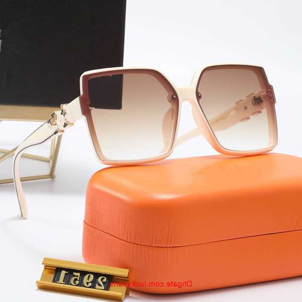 luxury designer sunglasses fashion classic men women polarized eyewear uv400 big square frame sun glasses with box eh9k, White;black
luxury designer sunglasses fashion classic men women polarized eyewear uv400 big square frame sun glasses with box eh9k, White;black
