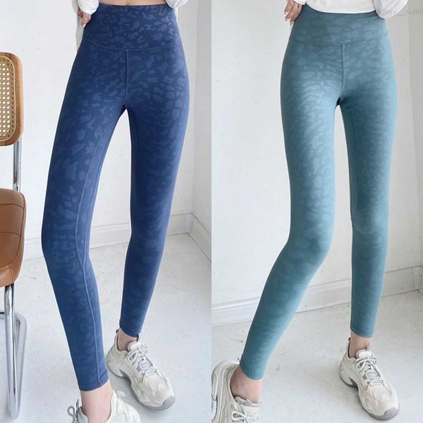 yoga running long trousers women tight fitness pants camouflage elastic sports sweatpants fast and jogging leggings seamless scrunch, White;red
yoga running long trousers women tight fitness pants camouflage elastic sports sweatpants fast and jogging leggings seamless scrunch, White;red
