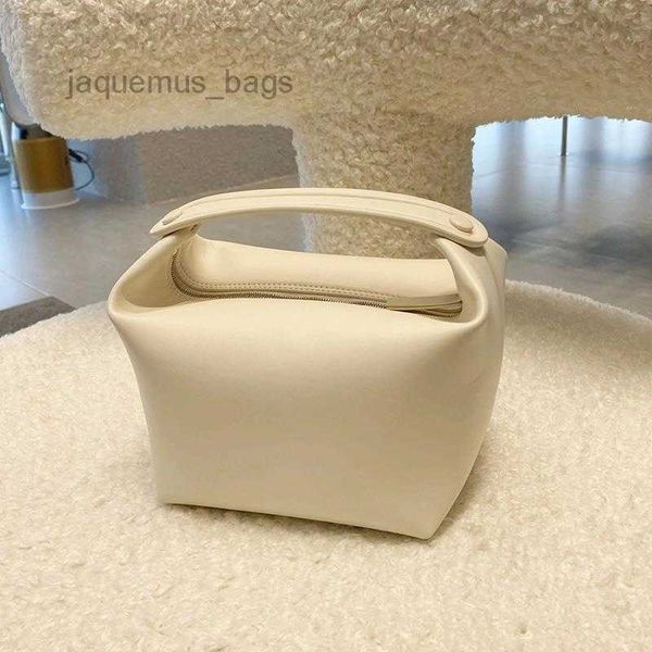the row designer bags leather layer cowhide niche texture lunch bucket bag female leather handbagclassic tote bag the row
the row designer bags leather layer cowhide niche texture lunch bucket bag female leather handbagclassic tote bag the row