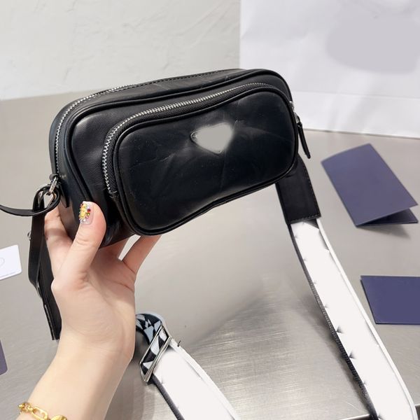 messenger satchel bag designer brand bag cross body totes 2023 luxury handbag fashion shoulder bag women letter purse phone wallet plain
messenger satchel bag designer brand bag cross body totes 2023 luxury handbag fashion shoulder bag women letter purse phone wallet plain