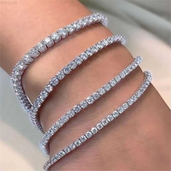 925 sterling silver vvs moissanite diamond iced out chain hip hop jewelry men's bracelet
925 sterling silver vvs moissanite diamond iced out chain hip hop jewelry men's bracelet