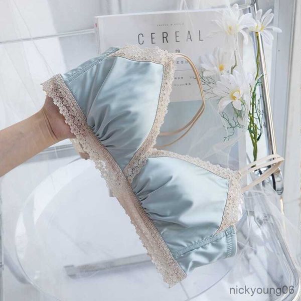 maternity intimates soft satin underwear women ultrathin style bra and set cup wireless intimate lingerie, White
maternity intimates soft satin underwear women ultrathin style bra and set cup wireless intimate lingerie, White