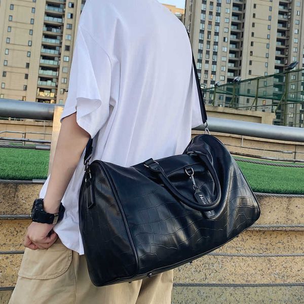 nxy duffel bags new alligator leather travel luxury men large capacity portable male shoulder bag men's handbags vintage duffle 230424
nxy duffel bags new alligator leather travel luxury men large capacity portable male shoulder bag men's handbags vintage duffle 230424