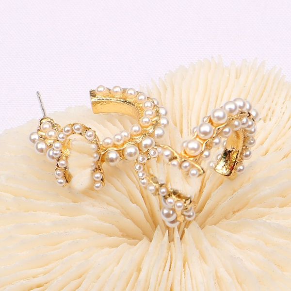 plated 925 silver luxury brand designers letters stud geometric famous women round crystal rhinestone pearl earring wedding red pendant earr, Golden;silver
plated 925 silver luxury brand designers letters stud geometric famous women round crystal rhinestone pearl earring wedding red pendant earr, Golden;silver