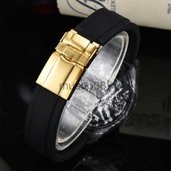 other watches men's luxury brand business leisure watch quartz movement carbon fiber multi-functional waterproof sports rubber watch j2, Slivery;black 
other watches men's luxury brand business leisure watch quartz movement carbon fiber multi-functional waterproof sports rubber watch j2, Slivery;black
