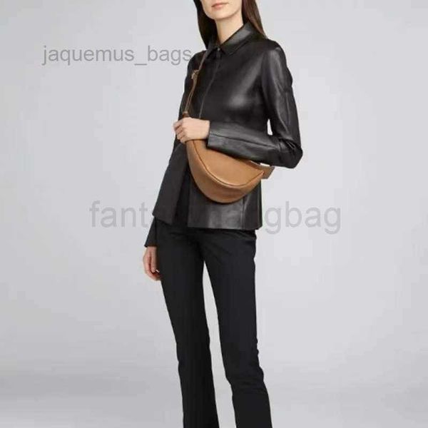 the row designer bags leather luxury female bags fashion banana bag one shoulder crossbody saddleclassic tote bag wome
the row designer bags leather luxury female bags fashion banana bag one shoulder crossbody saddleclassic tote bag wome