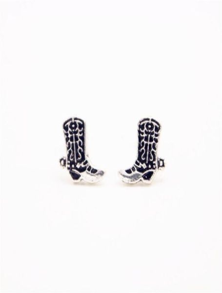 trendy boots stud earrings antique silver plated imitation shoe type design environmental protection material suitable for men and5796371, Golden;silver
trendy boots stud earrings antique silver plated imitation shoe type design environmental protection material suitable for men and5796371, Golden;silver
