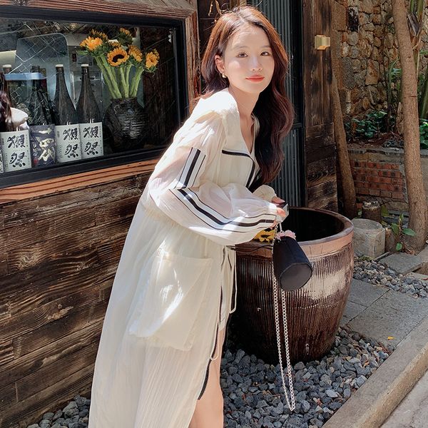 summer breathable sunscreen casual women long cardigan korean version dress, Black;gray
summer breathable sunscreen casual women long cardigan korean version dress, Black;gray