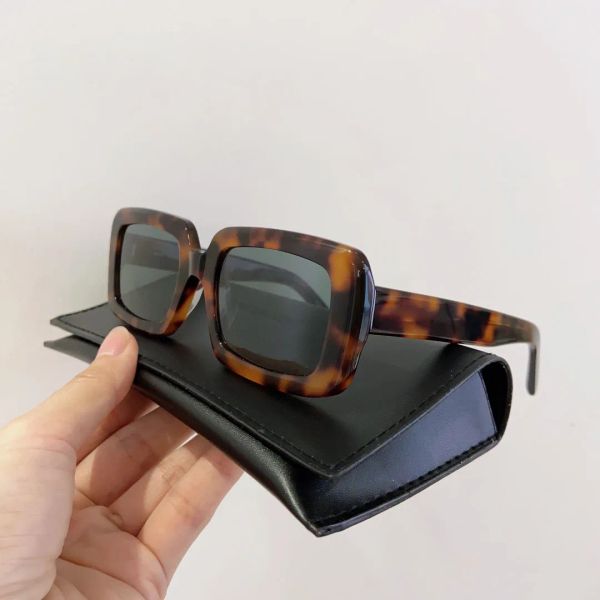 designer sunglasses woman fashion eyewear popular brands glasses retro cat eye shape frame summer leisure wild style uv400 protection come w, White;black
designer sunglasses woman fashion eyewear popular brands glasses retro cat eye shape frame summer leisure wild style uv400 protection come w, White;black
