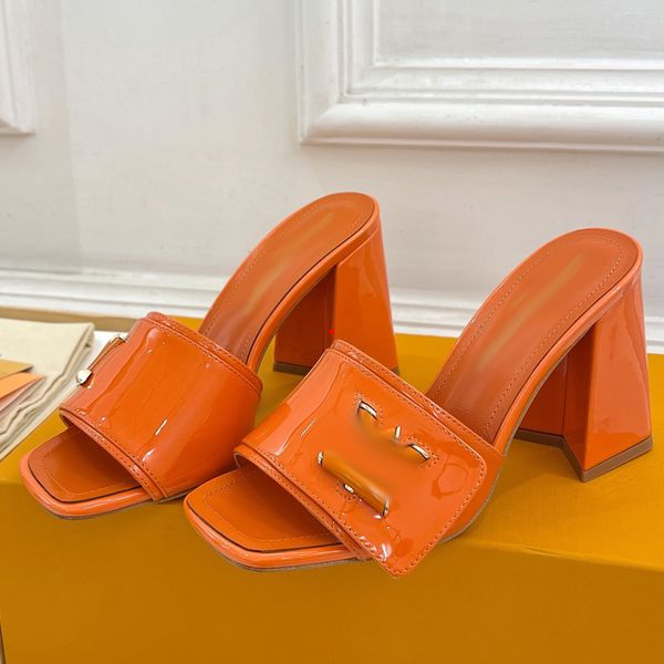 2023 fashion womens summer slipper slides ladies slippers brand designer sandals flat heel fashion versatile leather casual comfort flip flo, Black
2023 fashion womens summer slipper slides ladies slippers brand designer sandals flat heel fashion versatile leather casual comfort flip flo, Black