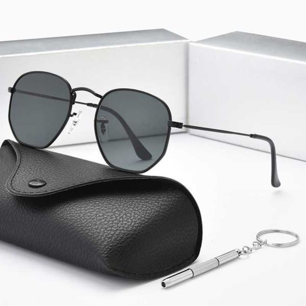 polarized sunglasses women designer luxury brand alloy metal polaroid hd tempered glass lens retro glasses sun, White;black
polarized sunglasses women designer luxury brand alloy metal polaroid hd tempered glass lens retro glasses sun, White;black