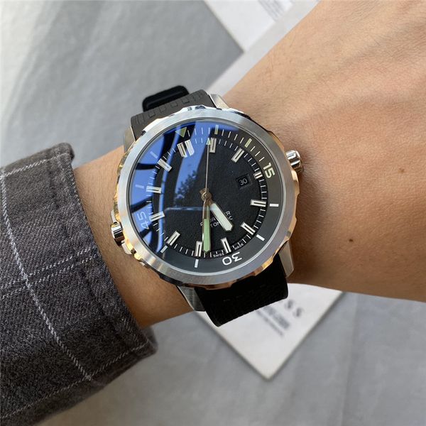men's aaa grade watch 44mm vk with the same movement, fashionable and classic style, stainless steel waterproof and luminous men's, Slivery;brown
men's aaa grade watch 44mm vk with the same movement, fashionable and classic style, stainless steel waterproof and luminous men's, Slivery;brown