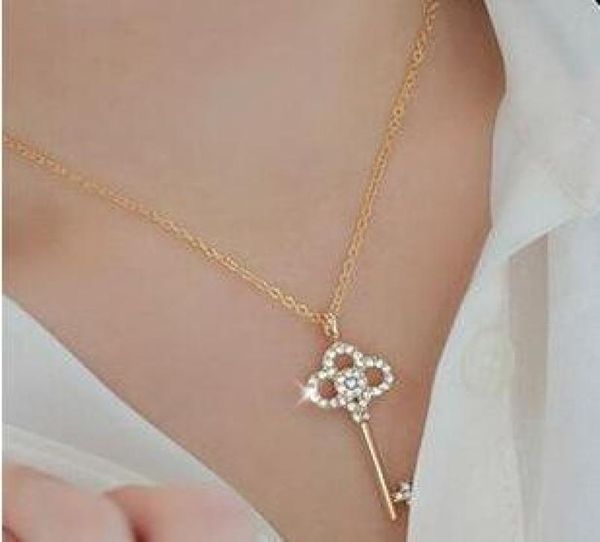 keys pendant necklaces fashion chain jewelry long strip key crystal pendants necklace jewelry collier femme gold silver plated cha6418985
keys pendant necklaces fashion chain jewelry long strip key crystal pendants necklace jewelry collier femme gold silver plated cha6418985