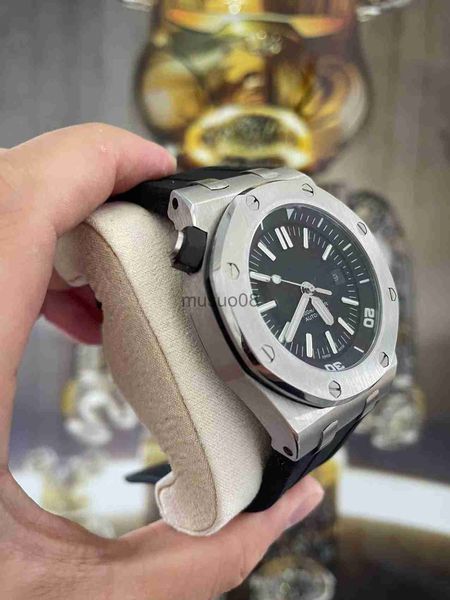 other watches wholesale luxury men's automatic mechanical watch rubber strap black dial sapphire glass j230606, Slivery;black
other watches wholesale luxury men's automatic mechanical watch rubber strap black dial sapphire glass j230606, Slivery;black