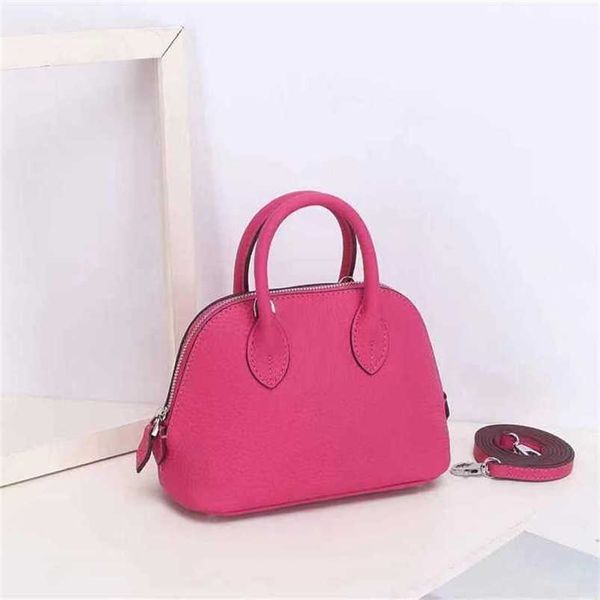 bolides designer h brand handbag women bags original fashion brand cowhide litchi pattern bag single shoulder diagonal portablewith h logo q
bolides designer h brand handbag women bags original fashion brand cowhide litchi pattern bag single shoulder diagonal portablewith h logo q