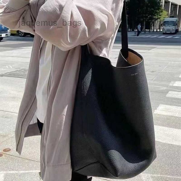 rows the designer bags leather large capacity commuter tote bag level cowhide bucket one shoulder handbag women the row quality
rows the designer bags leather large capacity commuter tote bag level cowhide bucket one shoulder handbag women the row quality
