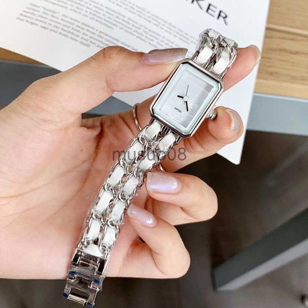 other watches brand watches women girl rectangle style metal steel band quartz wrist watch cha39 j230609, Slivery;black
other watches brand watches women girl rectangle style metal steel band quartz wrist watch cha39 j230609, Slivery;black