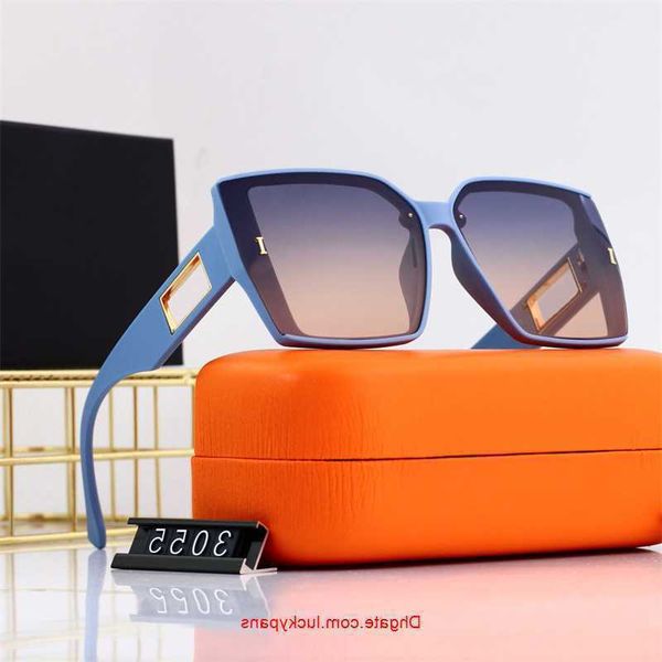 fashion luxurys designers sunglasses for women mens designer sun glasses outdoor drive holiday summer polarized sunglass with box 8ff0, White;black
fashion luxurys designers sunglasses for women mens designer sun glasses outdoor drive holiday summer polarized sunglass with box 8ff0, White;black