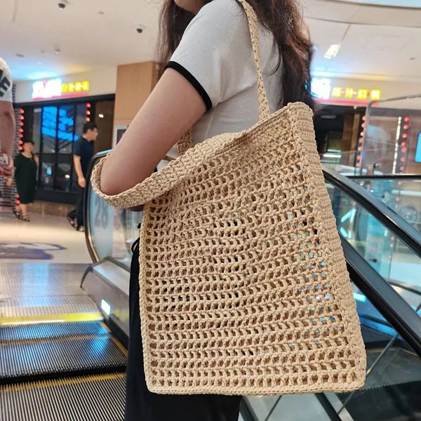 designer tote classic luxury bag wholesale brands hollow letters straw handbags tote fashion paper woven crossbody women shoulder bags summe
designer tote classic luxury bag wholesale brands hollow letters straw handbags tote fashion paper woven crossbody women shoulder bags summe
