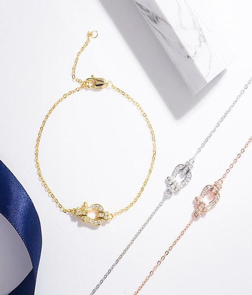 s925 sterling silver horseshoe bracelet microinlaid full diamond simple allmatch bracelet1872160, Golden;silver
s925 sterling silver horseshoe bracelet microinlaid full diamond simple allmatch bracelet1872160, Golden;silver