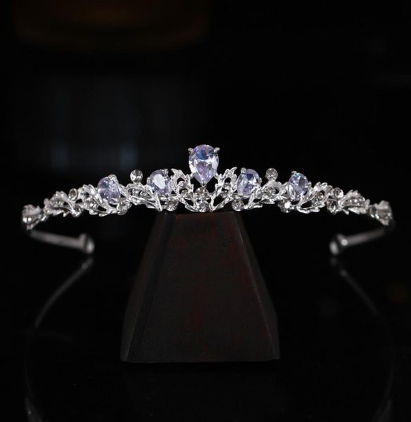 bridal hair band headdress flash diamond zircon small crown hair jewelry princess birthday wedding performance accessories6020157, Silver
bridal hair band headdress flash diamond zircon small crown hair jewelry princess birthday wedding performance accessories6020157, Silver