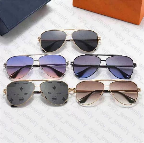 brand designer vintage sport sunglasses over glasses polarized lens pilot fashion sun glasses for men women sunglass with case and box, White;black
brand designer vintage sport sunglasses over glasses polarized lens pilot fashion sun glasses for men women sunglass with case and box, White;black