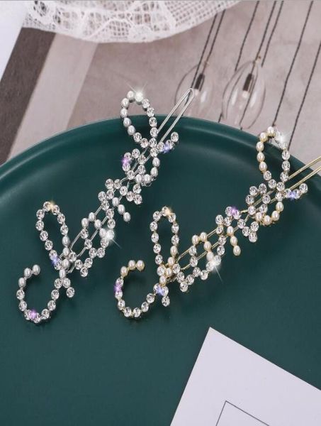 2pic fashion hair pins pearl hairpin personality creative private custom english name pearls side clip mix and match aaa607782454, Black;brown
2pic fashion hair pins pearl hairpin personality creative private custom english name pearls side clip mix and match aaa607782454, Black;brown
