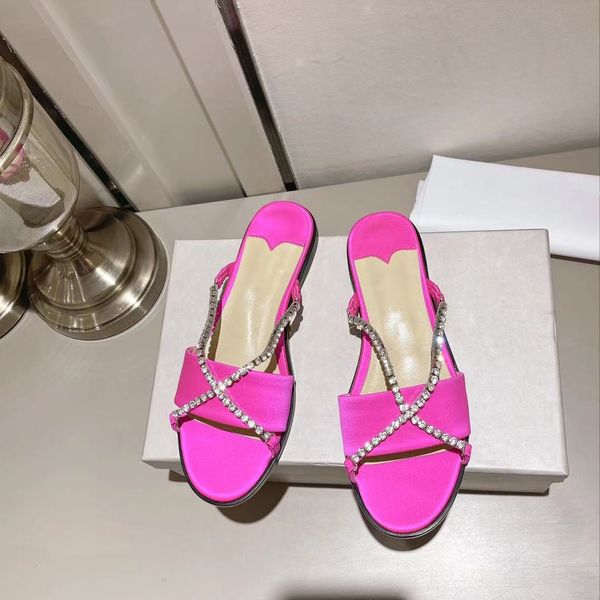 women summer slippers luxury designer silk slippers fashion crystal chain slides leisure flats runway outfit female feetwear beach slids zap, Black
women summer slippers luxury designer silk slippers fashion crystal chain slides leisure flats runway outfit female feetwear beach slids zap, Black