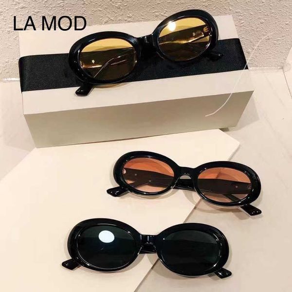 tiktok net red women's senior sense ins cool street fashion glasses korean version round men's sunglasses, White;black
tiktok net red women's senior sense ins cool street fashion glasses korean version round men's sunglasses, White;black