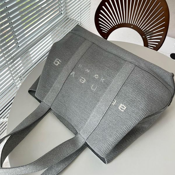 designer totes spring summer new collection bags fashion handbags fashionable and personalized woven shoulder bag alexander 20331
designer totes spring summer new collection bags fashion handbags fashionable and personalized woven shoulder bag alexander 20331