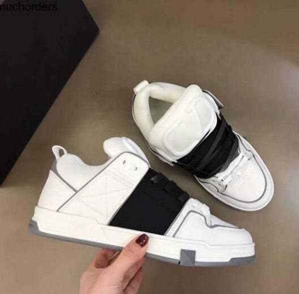 bread shoes for men and women couples leather liuding contrast color plate shoes fashion casual shoes air force one, Black
bread shoes for men and women couples leather liuding contrast color plate shoes fashion casual shoes air force one, Black