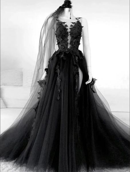 black gothic wedding dresses vintage fairy tale bridal gown vestidos de novia 3d floral applique side high slit, White
black gothic wedding dresses vintage fairy tale bridal gown vestidos de novia 3d floral applique side high slit, White