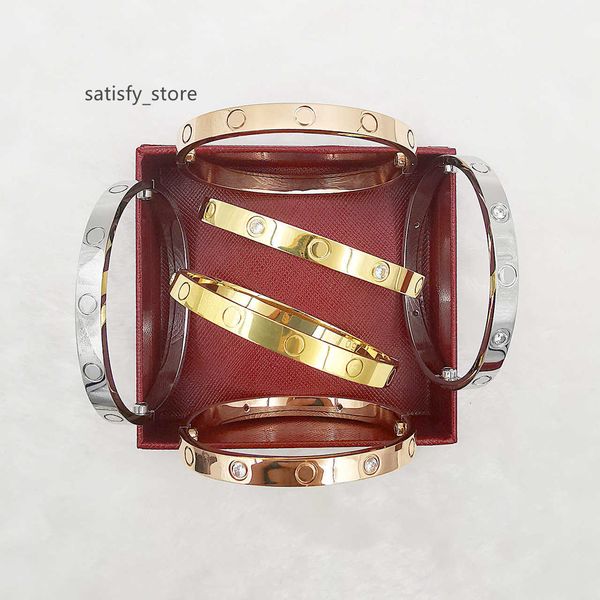fashion gold bangle bracelet stainless steel bracelets famous luxury designers brand jewelry women couple screw love 4diamonds 6mm wholesale, Black
fashion gold bangle bracelet stainless steel bracelets famous luxury designers brand jewelry women couple screw love 4diamonds 6mm wholesale, Black