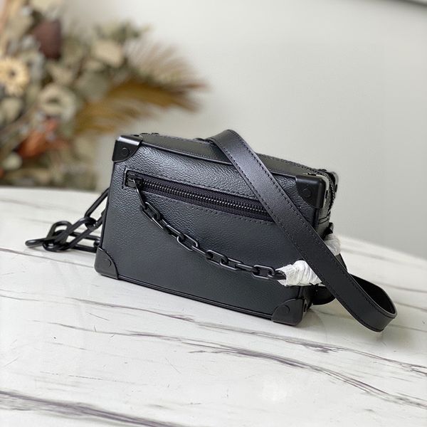 genuine leather shoulder bag designer handbag 18.5cm luxury mens sling bag delicate knockoff crossbody bag with box yl318
genuine leather shoulder bag designer handbag 18.5cm luxury mens sling bag delicate knockoff crossbody bag with box yl318