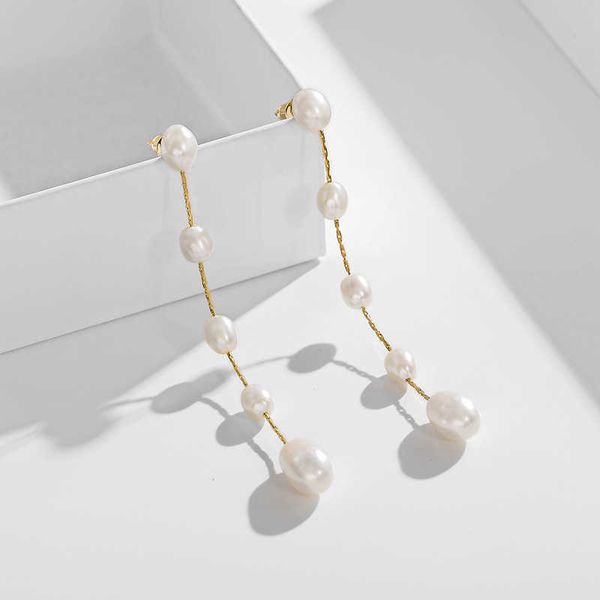needle freshwater pearl earrings with elegant tassel personality and atmosphere earrings new trendy long earrings, Golden
needle freshwater pearl earrings with elegant tassel personality and atmosphere earrings new trendy long earrings, Golden