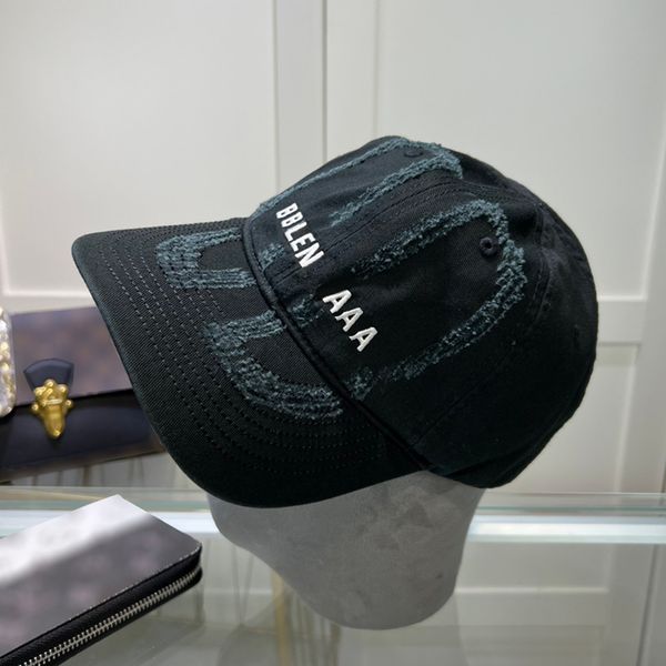 hat designer hat luxury cap men driving sports out baseball cap women travel party p cap new pattern solid color fashion duck tongue cap ver, Blue;gray
hat designer hat luxury cap men driving sports out baseball cap women travel party p cap new pattern solid color fashion duck tongue cap ver, Blue;gray