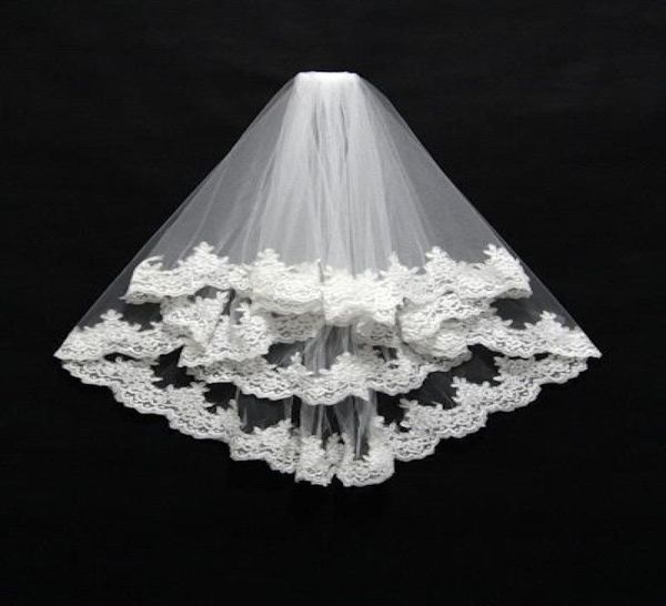 2019 real image lace edage short wedding veil tulle bridal veils ivorywhite voile velo de novia accessoires mariage cpa0508748579, Black
2019 real image lace edage short wedding veil tulle bridal veils ivorywhite voile velo de novia accessoires mariage cpa0508748579, Black