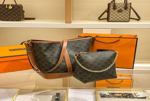 2022 bucket new leather bag women039s one shoulder messenger casual commuter large capacity bag5176835
2022 bucket new leather bag women039s one shoulder messenger casual commuter large capacity bag5176835