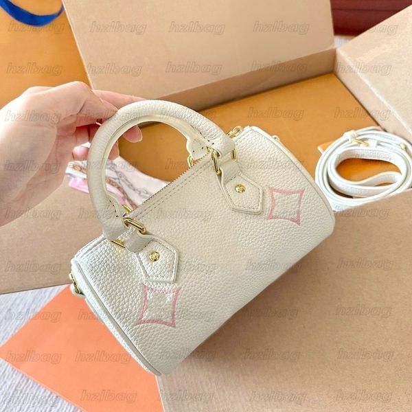 designer shoulder bag- pearly lagoon shimmer speedy nano special edition with classic handle mother's day gift for ladies
designer shoulder bag- pearly lagoon shimmer speedy nano special edition with classic handle mother's day gift for ladies