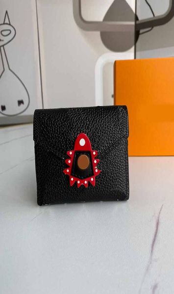 m69511 short style wallets genuine leather 2020 new style purse bag women fashion bag l flower pattern real leather ladies purse w5282771, Red;black
m69511 short style wallets genuine leather 2020 new style purse bag women fashion bag l flower pattern real leather ladies purse w5282771, Red;black