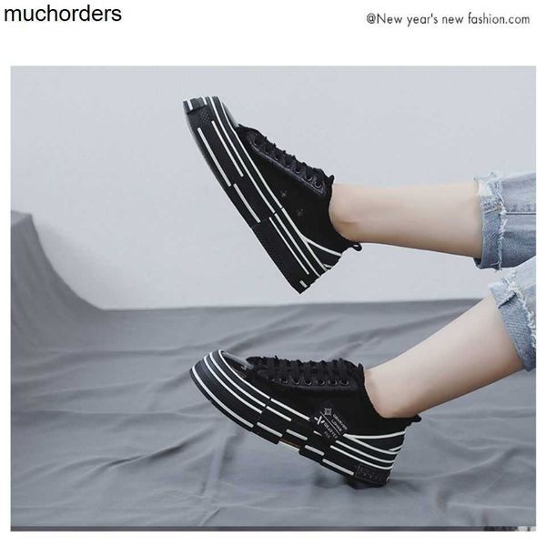 vanness wu black star same luminous beggar shoes soft low board shoes women's reflective canvas shoes
vanness wu black star same luminous beggar shoes soft low board shoes women's reflective canvas shoes
