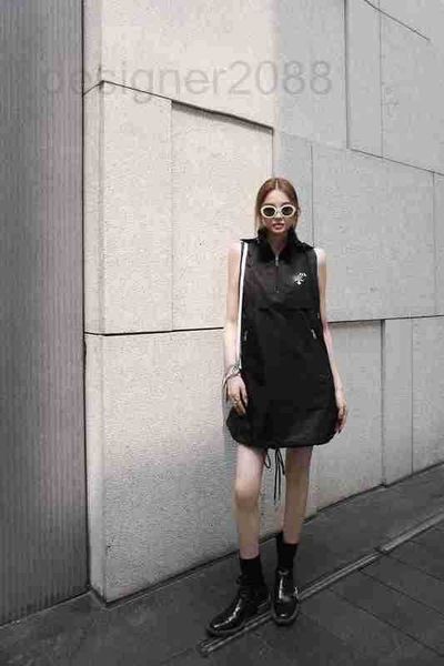 work dresses designer 2023 spring/summer new fashion black chest logo print slim fit waist show thin hooded dress sp85, White;black
work dresses designer 2023 spring/summer new fashion black chest logo print slim fit waist show thin hooded dress sp85, White;black