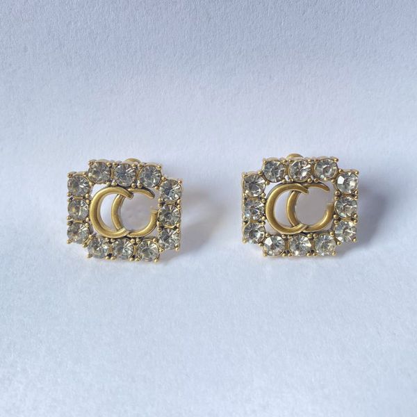 women fashion designer stud earrings retro color trendy brass engagement earring wholesale, Golden;silver
women fashion designer stud earrings retro color trendy brass engagement earring wholesale, Golden;silver