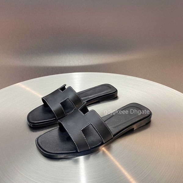 designer slippers women flat slides luxury sandals classic leather summer beach oran slides h shoes flip-flops fashion 100% genuine leather, Black
designer slippers women flat slides luxury sandals classic leather summer beach oran slides h shoes flip-flops fashion 100% genuine leather, Black